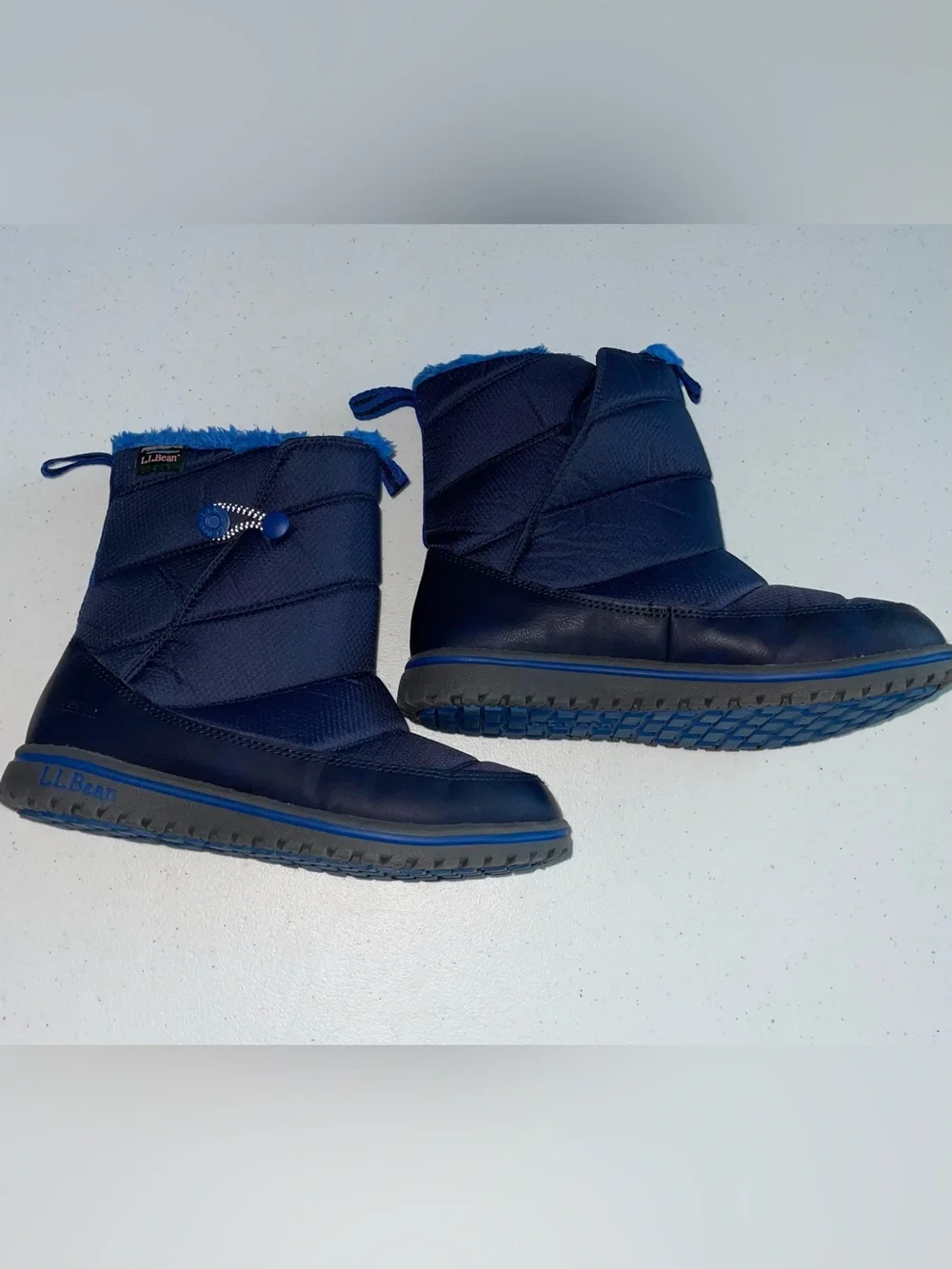 NWOT L.L. Bean Kids Navy and Bright Blue Fleece-Lined Snow Boots 5